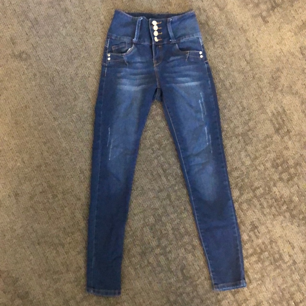 High rise stretchy jeans